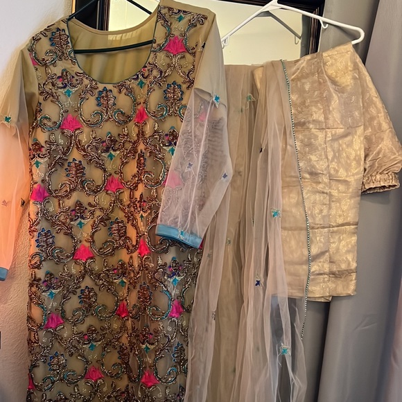 pakistani outfit, full set. size Large - Picture 2 of 4